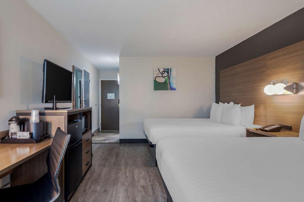 Western Airport Hotel